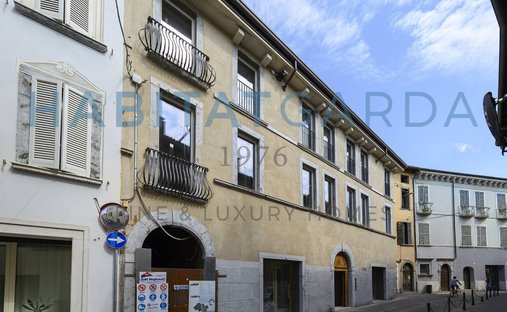 Salo, Lombardy, Italy 1