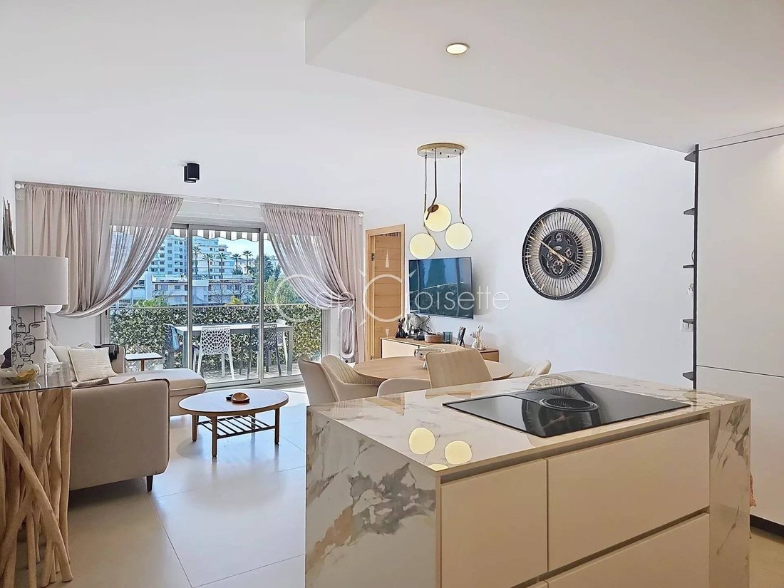 Wohnung in Cannes, Provence-Alpes-Côte d'Azur, Frankreich 3 - 18146127
