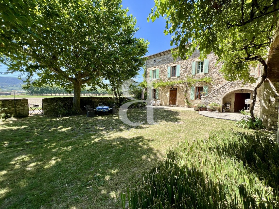 Casa de Campo en Marsanne, Auvernia-Ródano-Alpes, Francia 4 - 18746134
