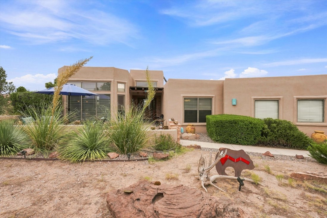House in Placitas, New Mexico, United States 3 - 18746615
