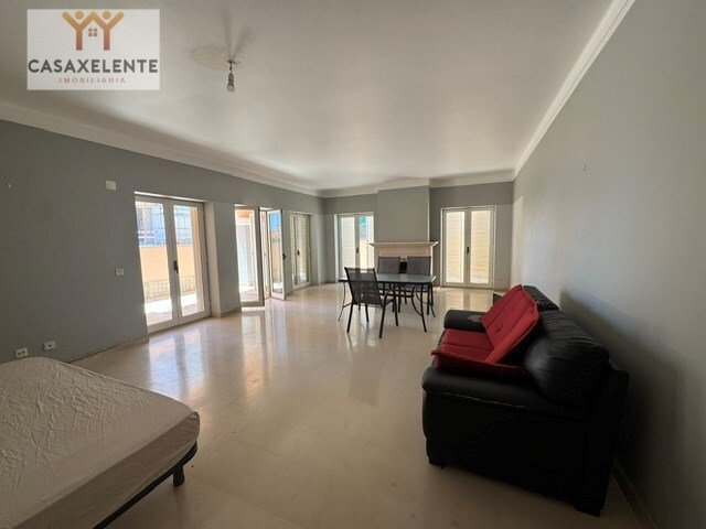 Wohnung in Cascais und Estoril, Lissabon, Portugal 2 - 18745299