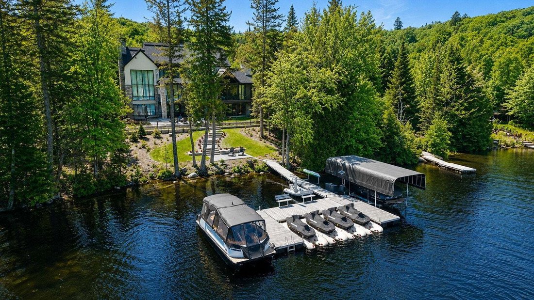 House in Saint-Donat-de-Montcalm, Quebec, Canada 4 - 17401955