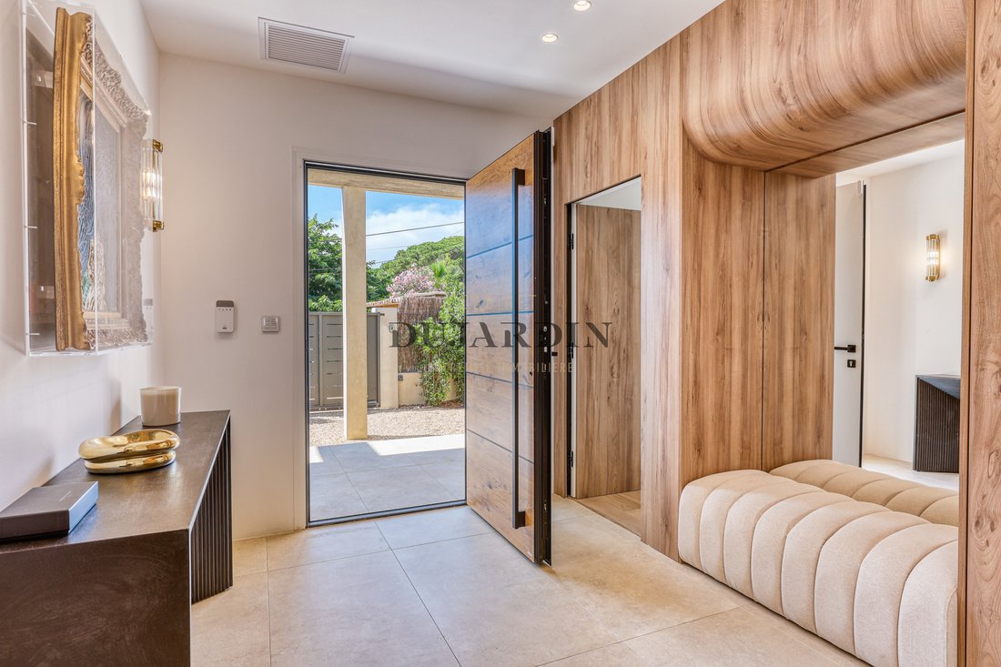Villa in Zone Ouest Urbaine, Saint-Tropez, France 4 - 18744616