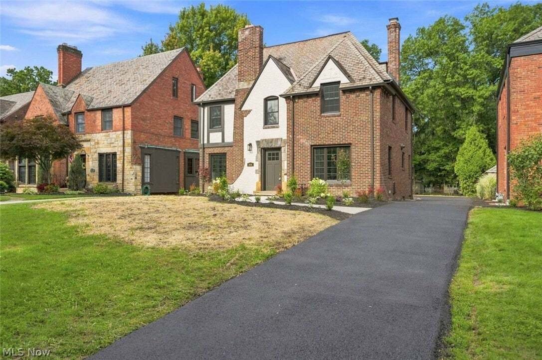Haus in Shaker Heights, Ohio, Vereinigte Staaten 2 - 18743529