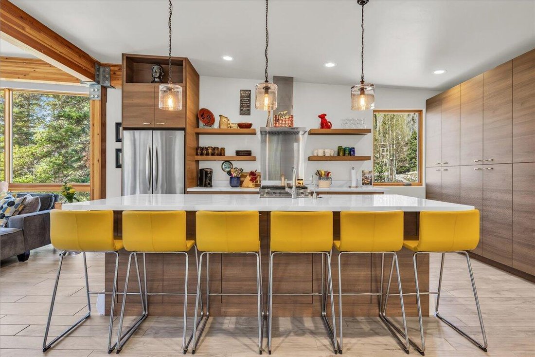 Maison à Cottonwood Heights, Utah, États-Unis 5 - 18742613