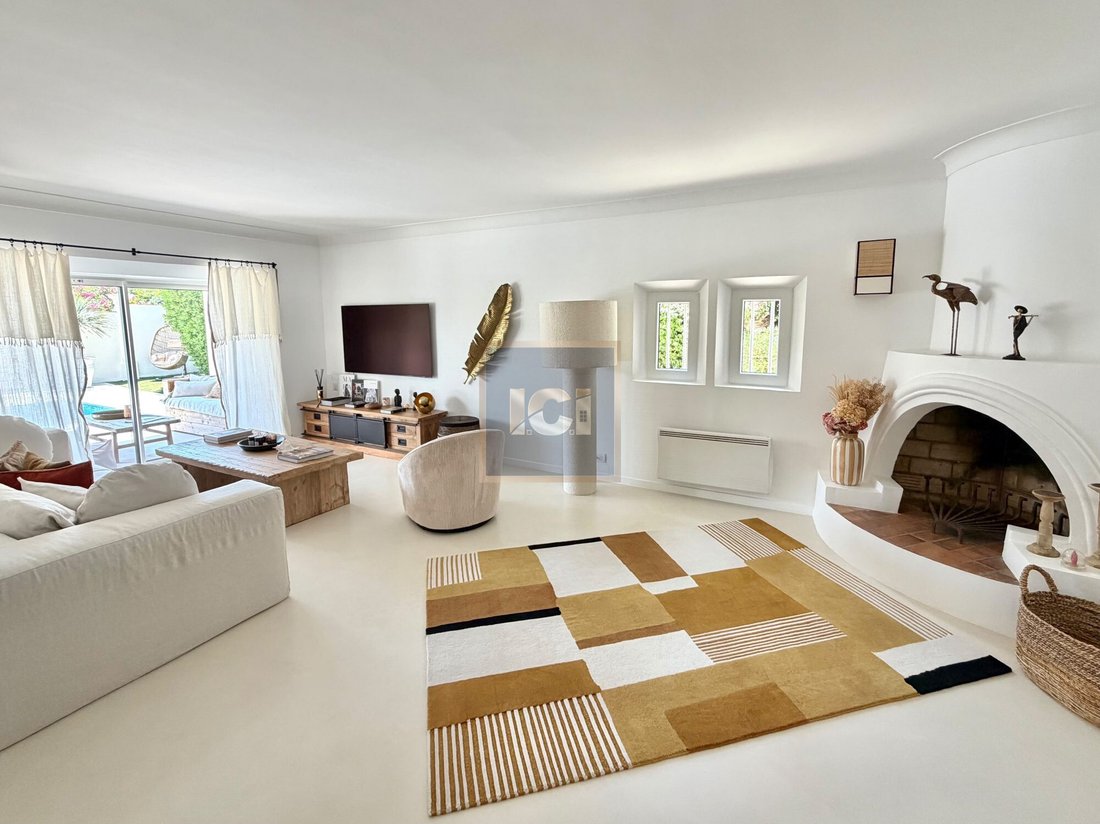 Villa in Ville-Les Saquedes-Le Bouillonnet, Sainte-Maxime, Frankreich 3 - 18746158