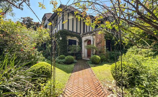 House in Olivos, Buenos Aires Province, Argentina 1