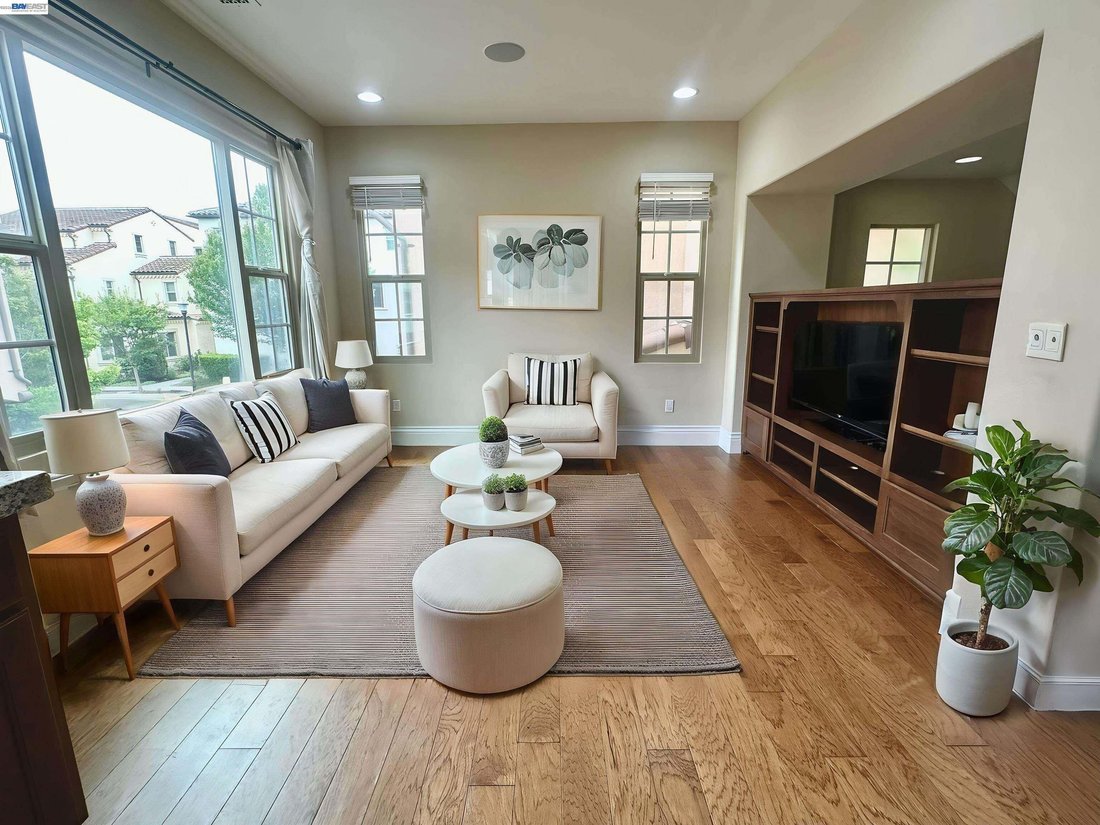 Casa en Milpitas, California, Estados Unidos 4 - 18740469
