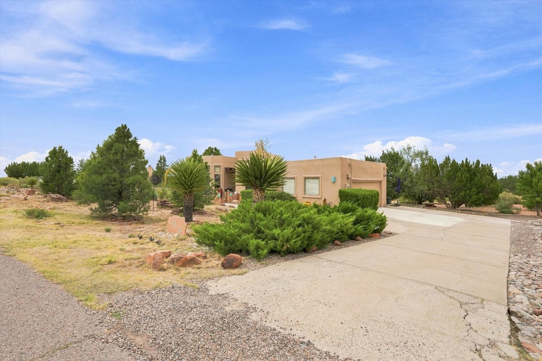 House in Placitas, New Mexico, United States 5 - 18746615