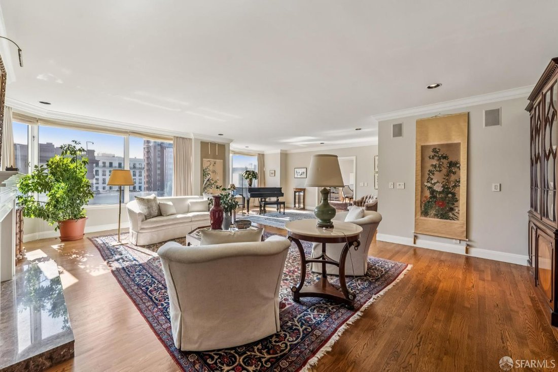 Condo in San Francisco, California, United States 3 - 18746301