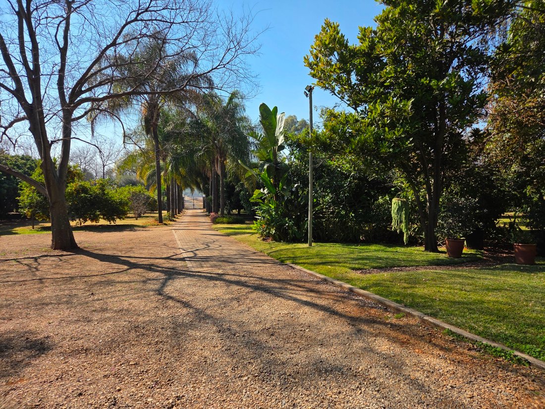 Azienda agricola a Municipalità locale di Rustenburg, Provincia del Nordovest, Sudafrica 5 - 18745116