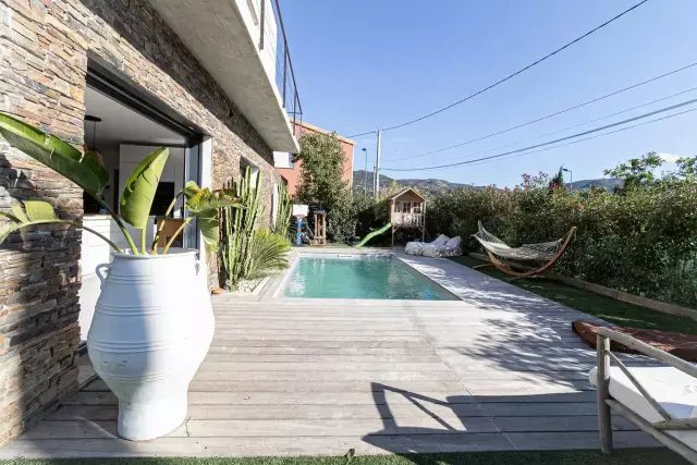 Casa en Nord Est, Bormes-les-Mimosas, Francia 3 - 16296772