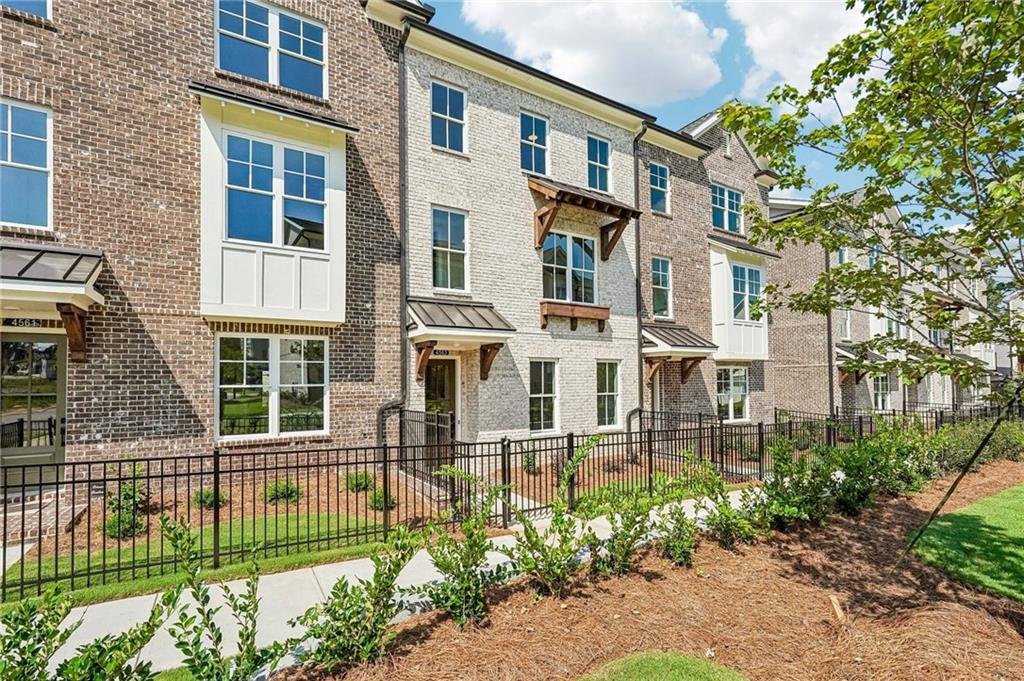 Townhouse in Peachtree Corners, Georgia, United States 2 - 18656833