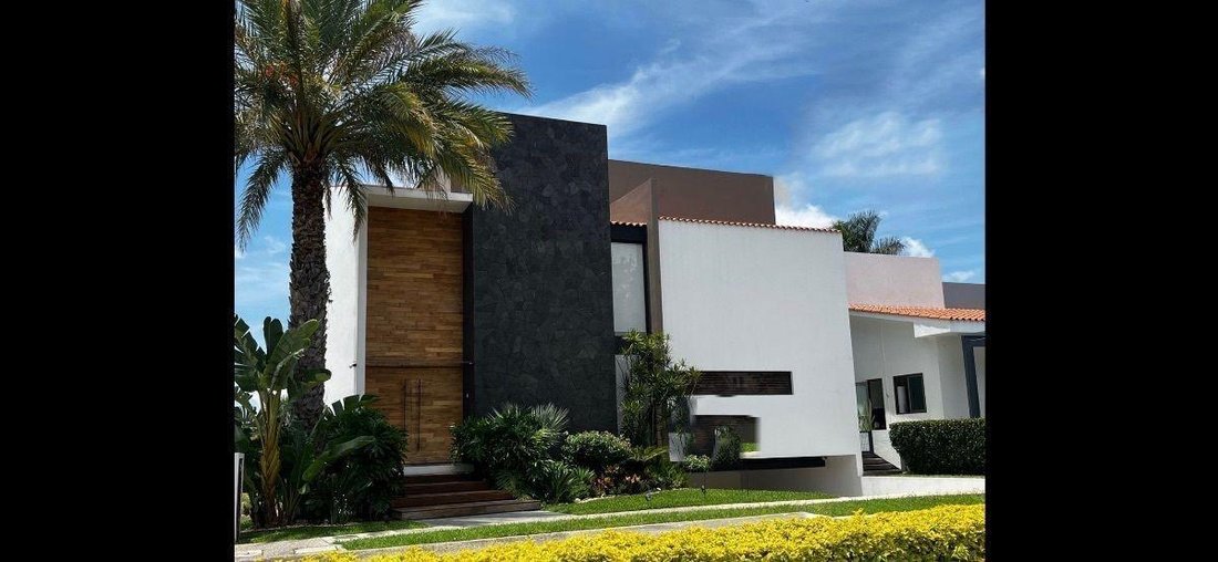 Casa en Fraccionamiento Club de Golf Paraíso, Morelos, México 1 - 18742445