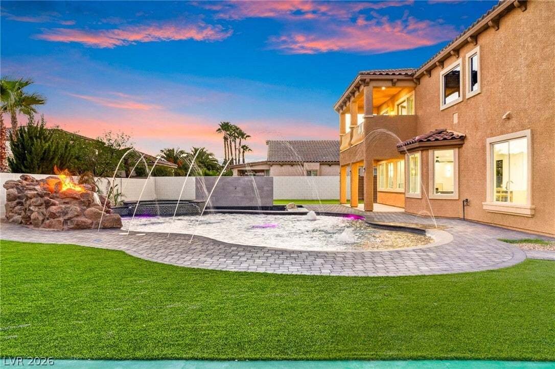 Maison à Las Vegas, Nevada, États-Unis 1 - 18742887
