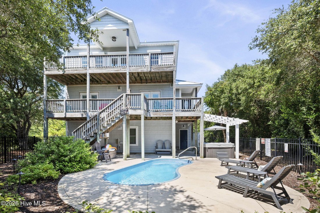 House in Emerald Isle, North Carolina, United States 1 - 18744028