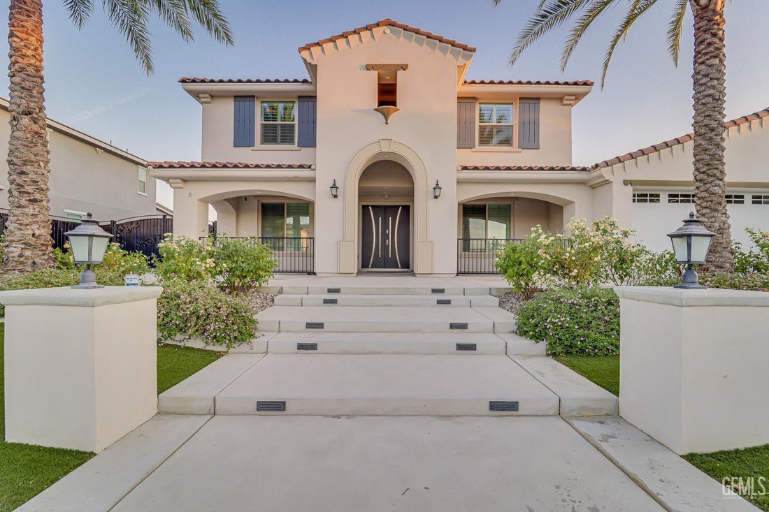 House in Bakersfield, California, United States 1 - 18743805