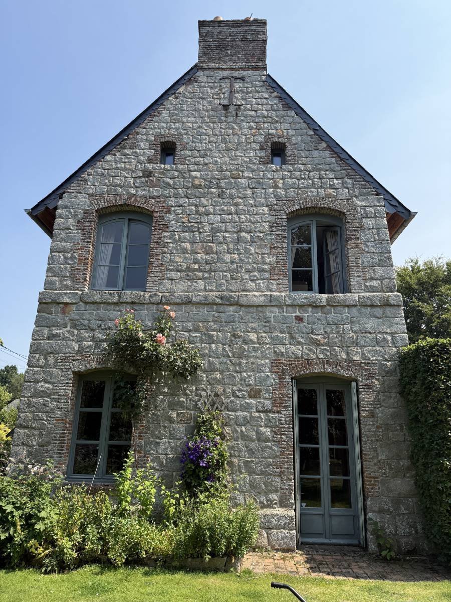 Castle in Veules-les-Roses, Normandy, France 3 - 18745130