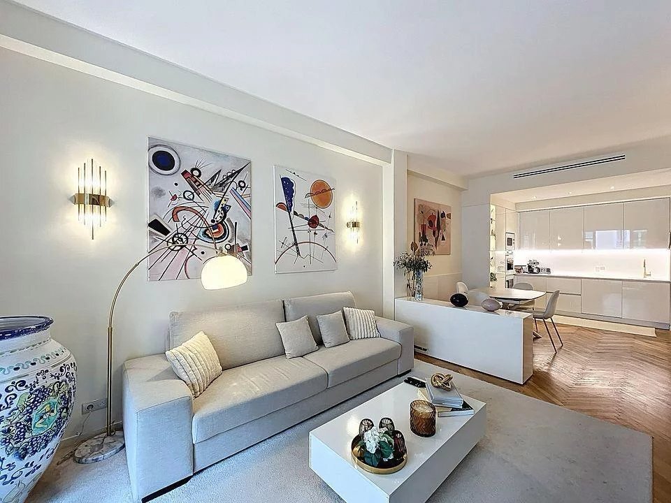 Appartement à Nice, Provence-Alpes-Côte d'Azur, France 1 - 18741840