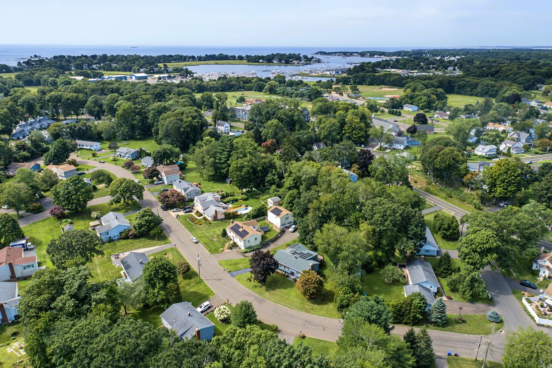 Maison à Branford, Connecticut, États-Unis 1 - 18740088