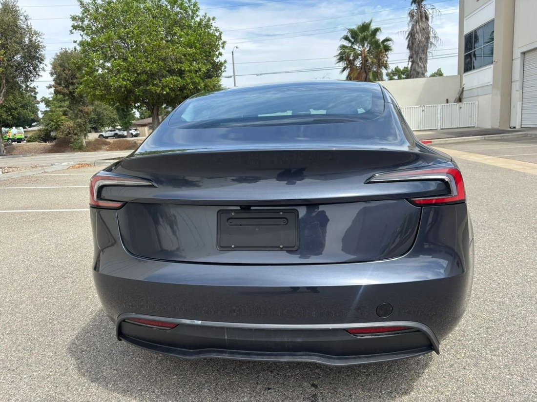 Sedan in Corona, CA, United States 5 - 18745661