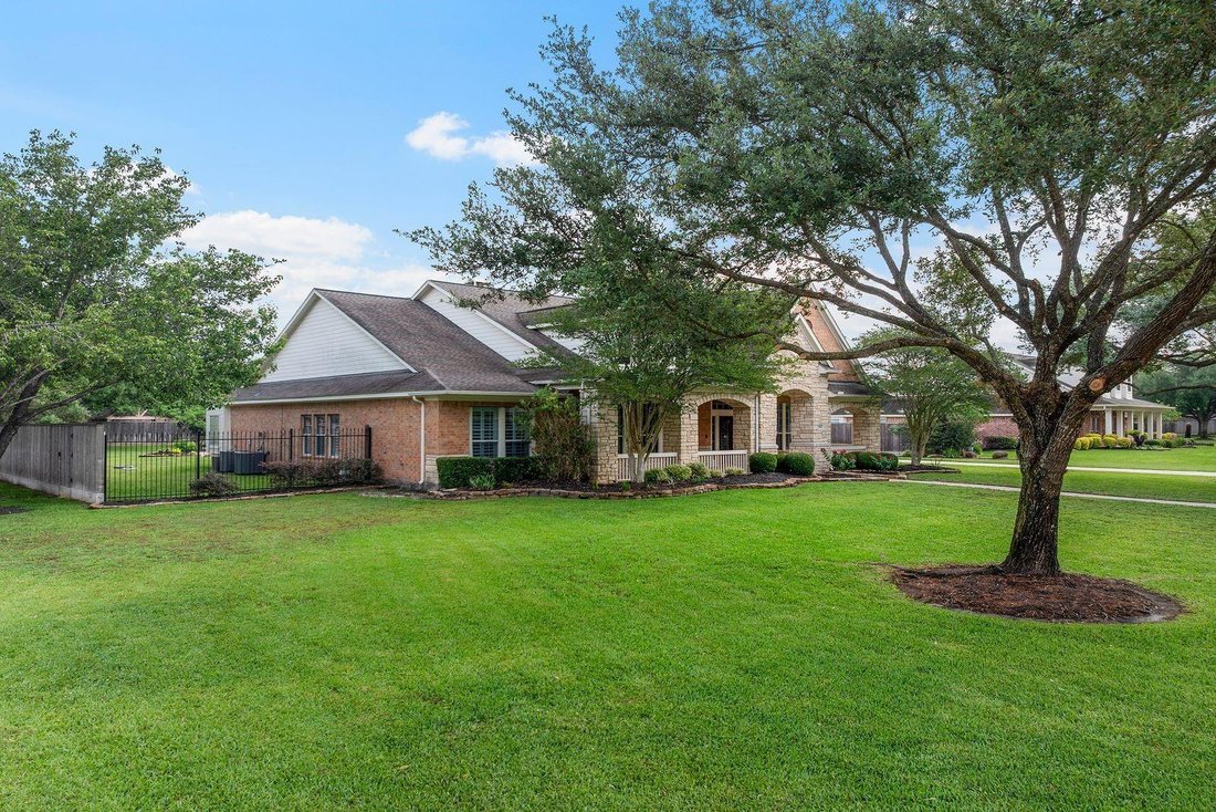 House in Houston, Texas, United States 3 - 18744377