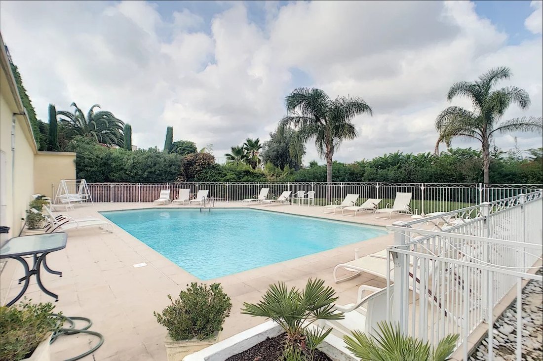 Apartamento en Fontmerle, Antibes, Francia 2 - 18741695