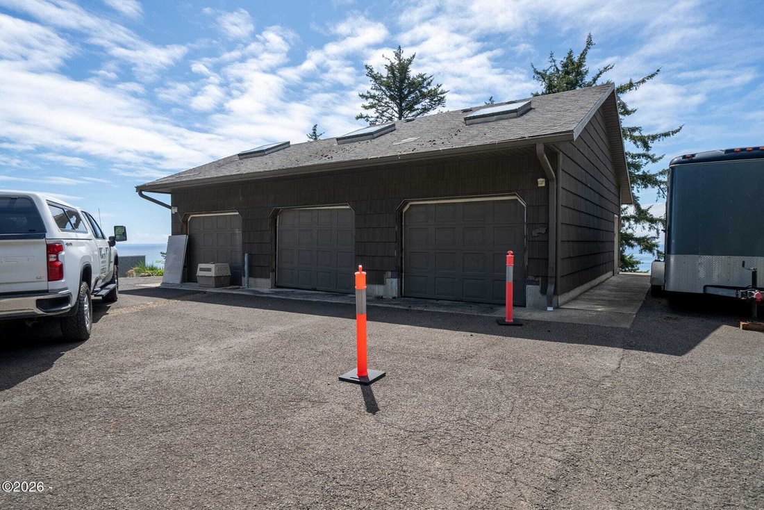 Land in Tillamook, Oregon, United States 4 - 18743010