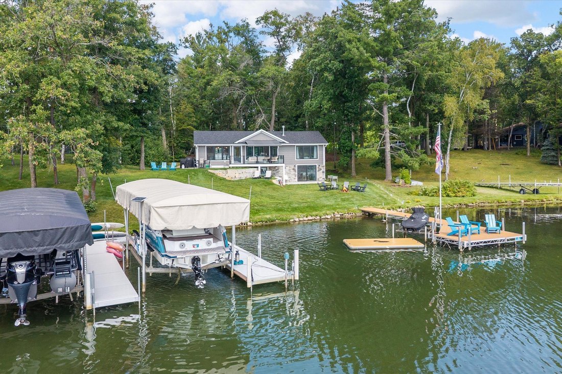 Casa a Crosslake, Minnesota, Stati Uniti 2 - 18743809