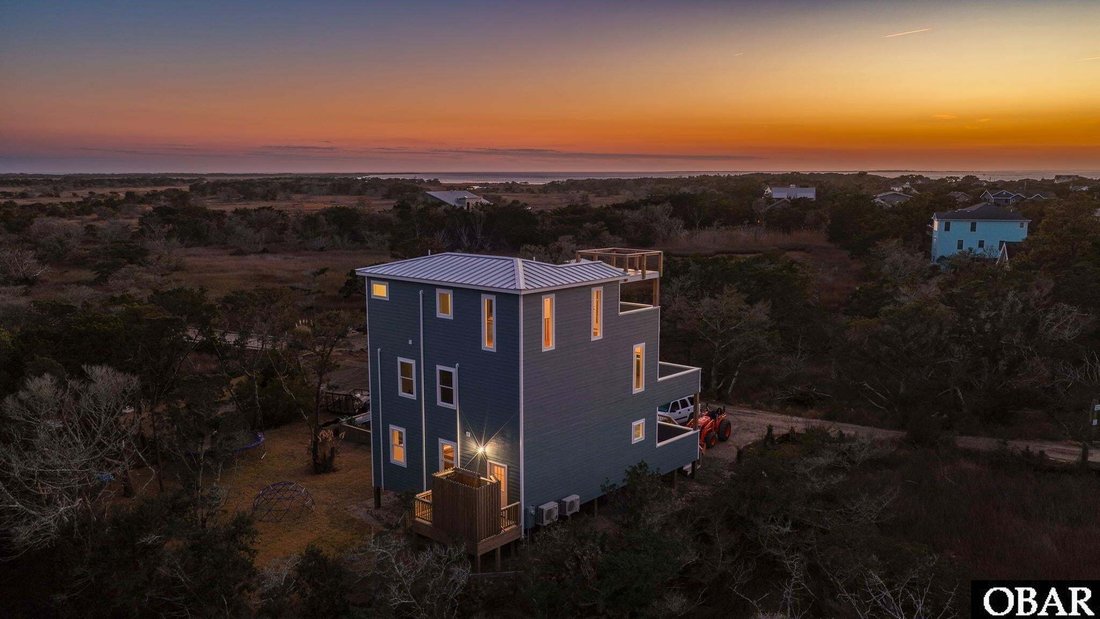 House in Ocracoke, North Carolina, United States 4 - 18742597