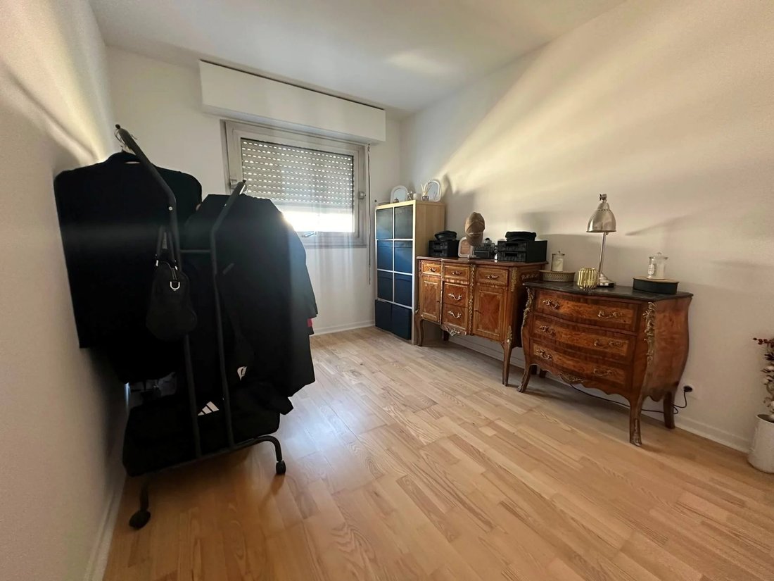 Wohnung in Epinettes-Bessières, Paris 17e Arrondissement, Paris 4 - 18741803