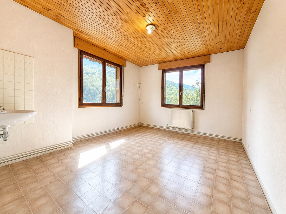 Casa a Bozel, Auvergne-Rodano-Alpi, Francia 4 - 17257450