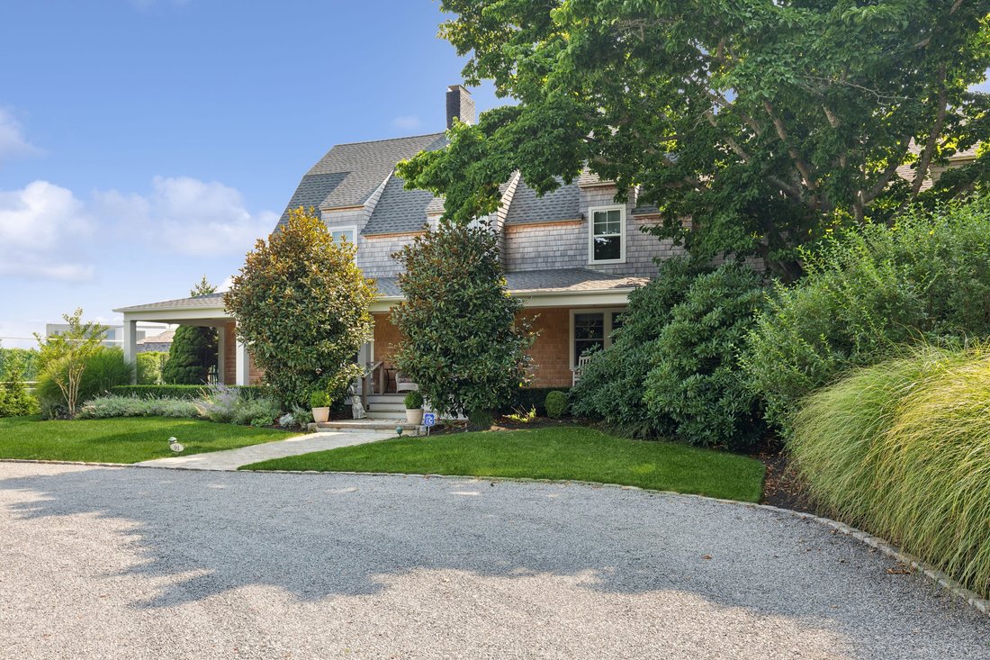 Westhampton Beach, New York, United States 3 - 16463495