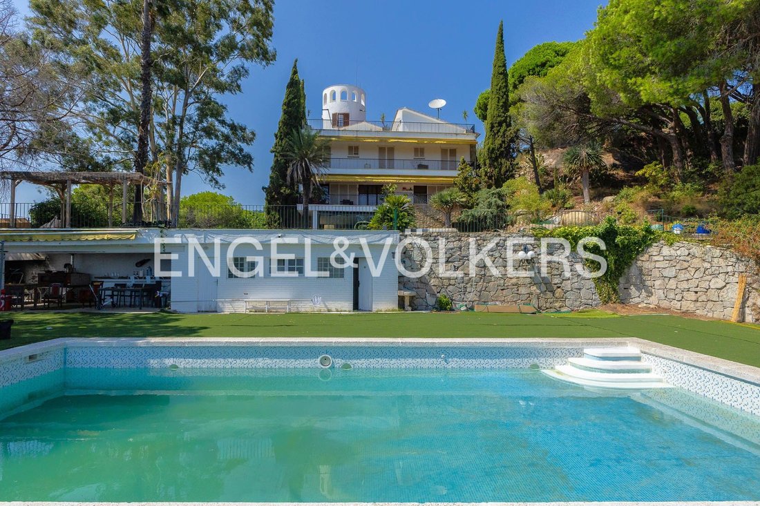 Villa à Sant Vicenç de Montalt, Catalogne, Espagne 1 - 18744068