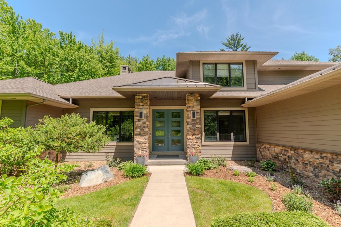 Casa a Midland, Michigan, Stati Uniti 2 - 17409252