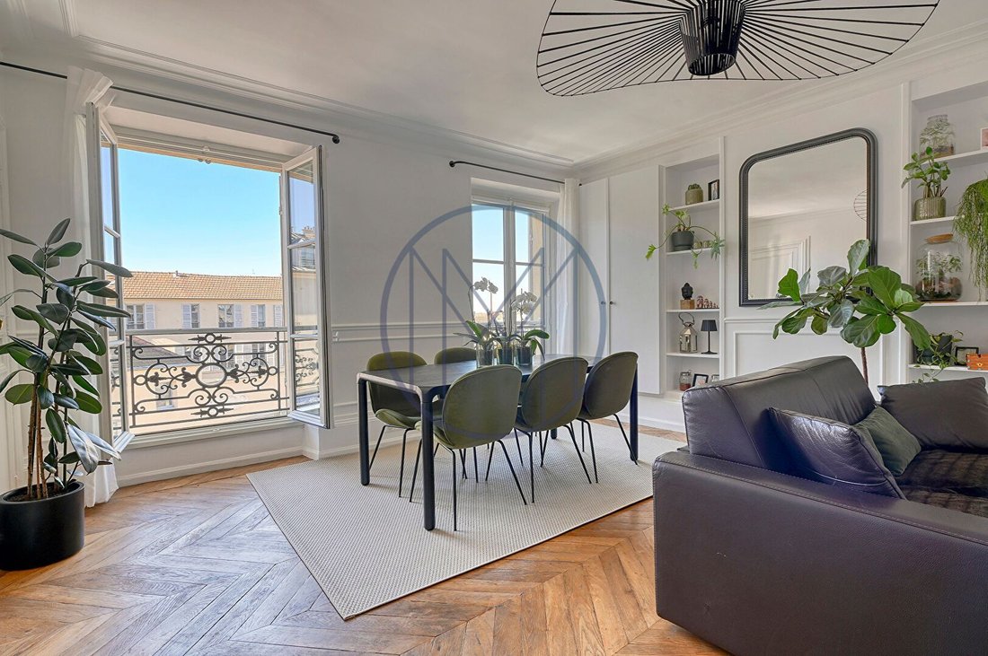 Apartment in Domaine National du Château, Versailles, France 1 - 18744732