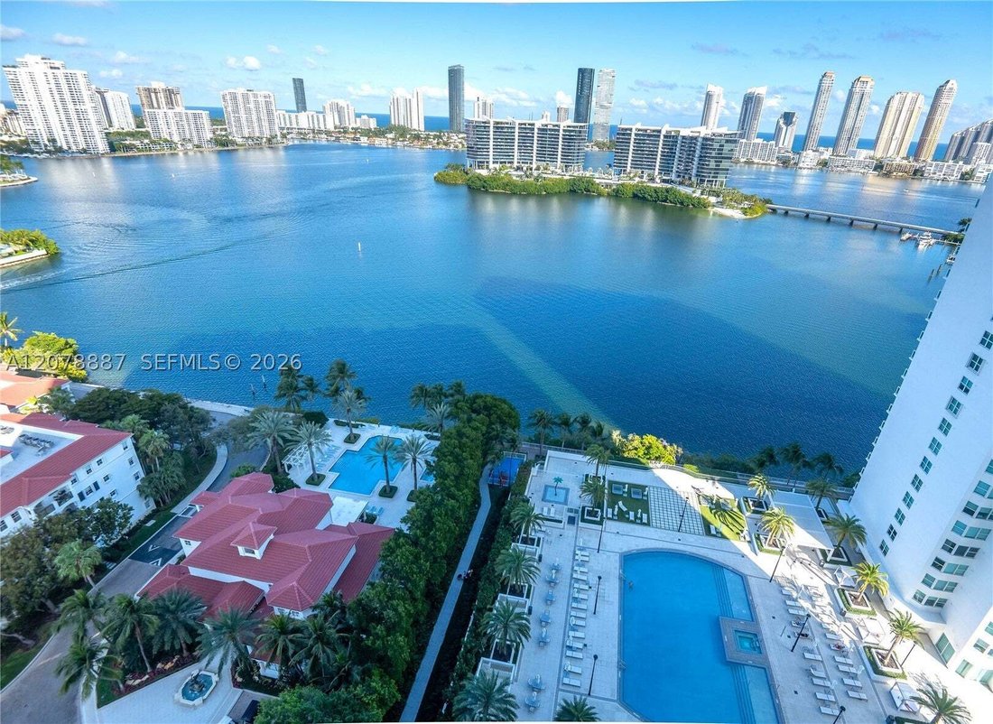 Appartement à Golden Beach, Floride, États-Unis 1 - 18744636