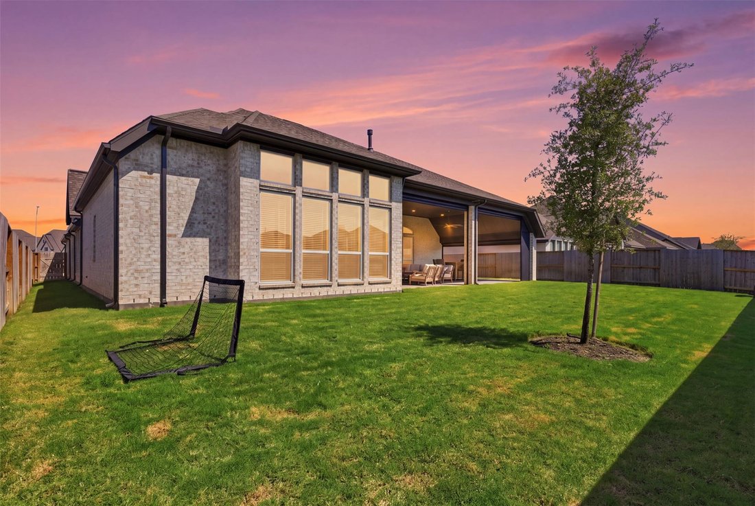 House in Manvel, Texas, United States 2 - 18744353