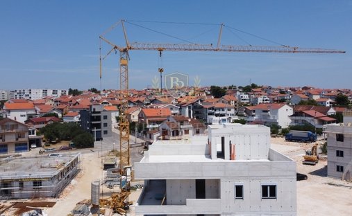 Wohnung in Mjesni odbor Crvene kuce, Zadar, Zadar 1