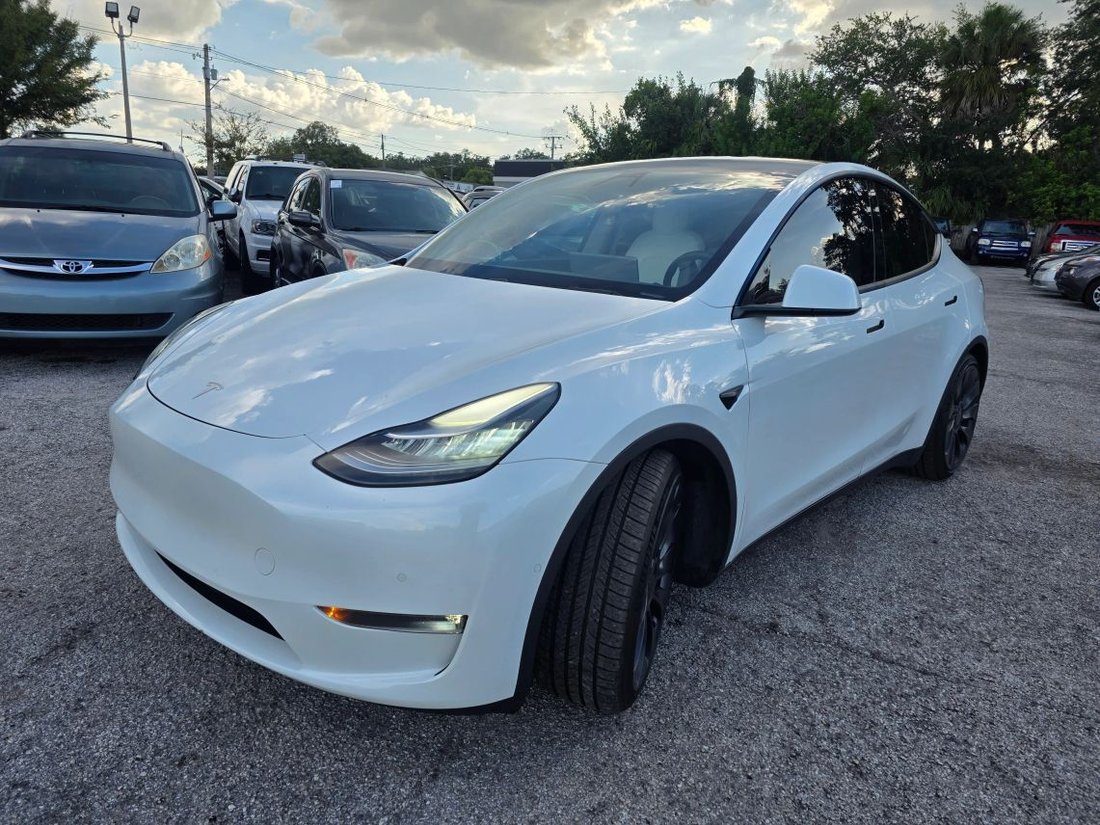 Suv in Lakeland, FL, United States 3 - 18745434