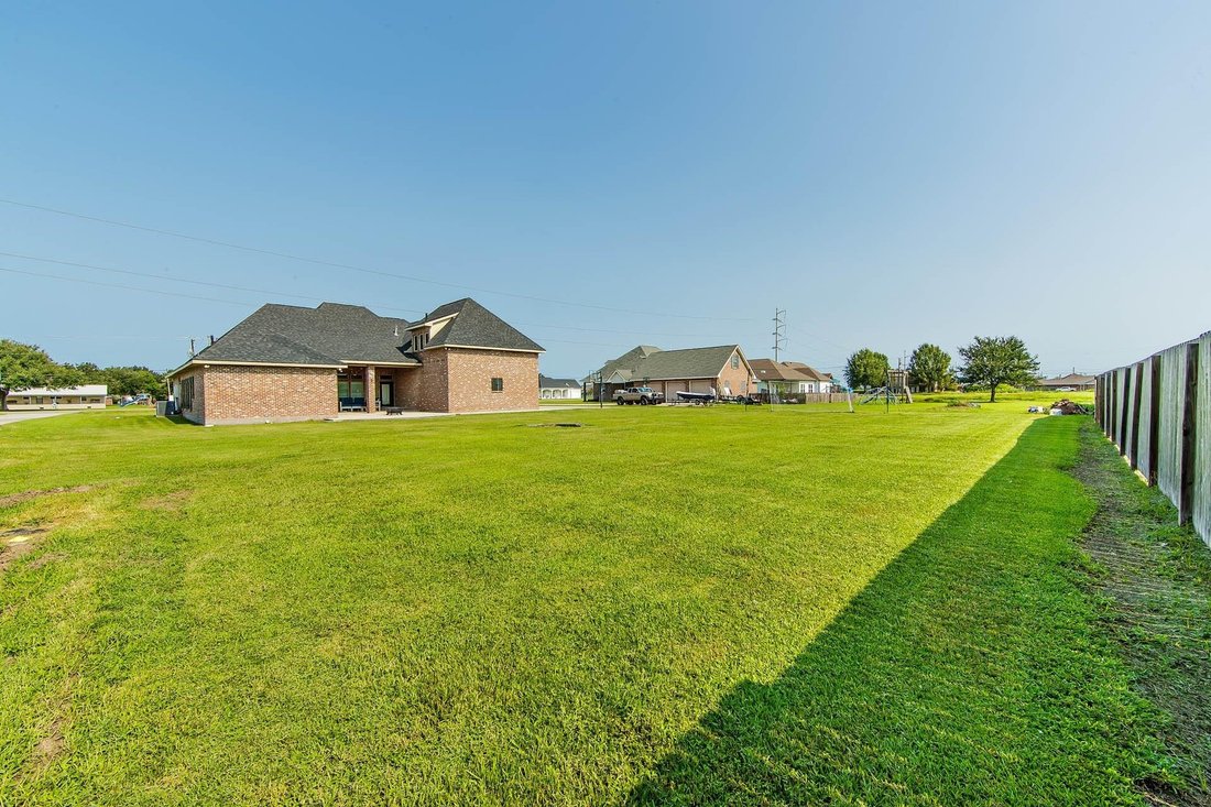 House in Thibodaux, Louisiana, United States 5 - 18743896