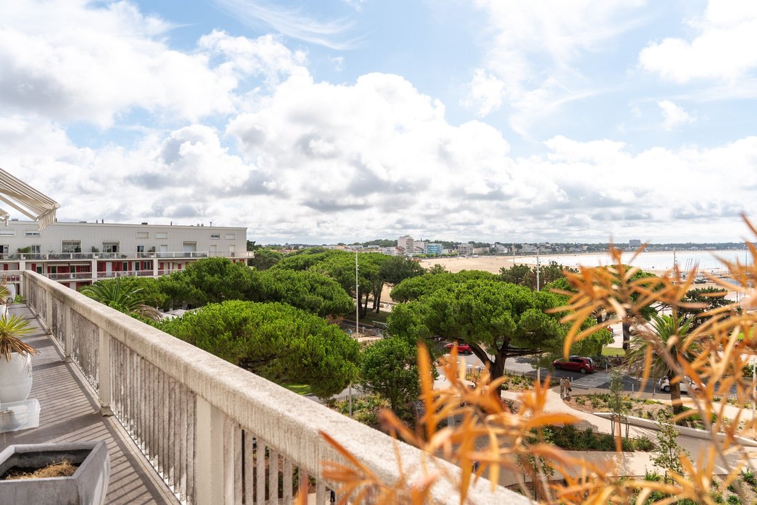 Appartamento a Zone Industrielle et Commerciale, Royan, Francia 4 - 18746222
