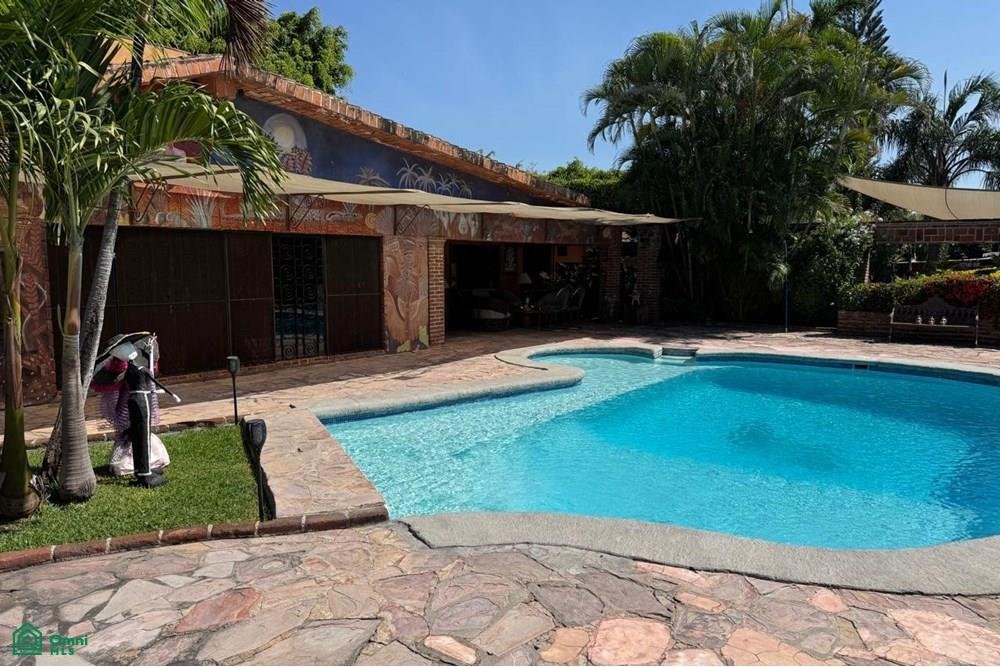 House in Cuernavaca, Morelos, Mexico 2 - 18030357