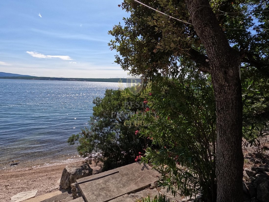 Land in Starigrad, Zadar County, Croatia 5 - 18745039