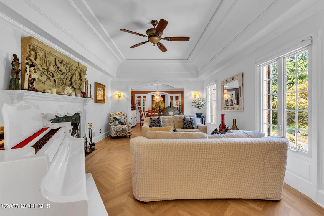 House in Colts Neck, New Jersey, United States 5 - 18740492