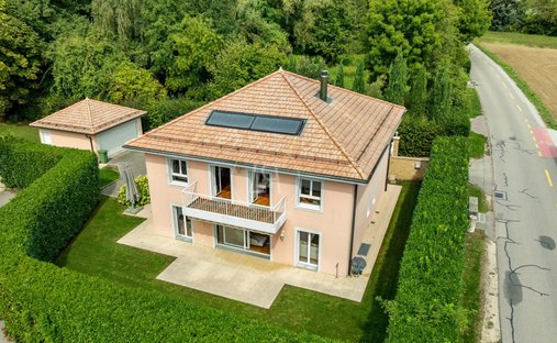 Casa en Commugny, Valdia, Suiza 1