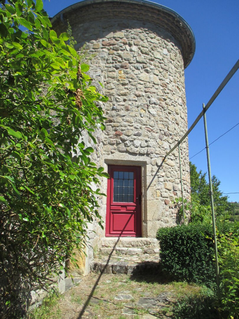 Château à Thiers, Auvergne-Rhône-Alpes, France 2 - 18742125