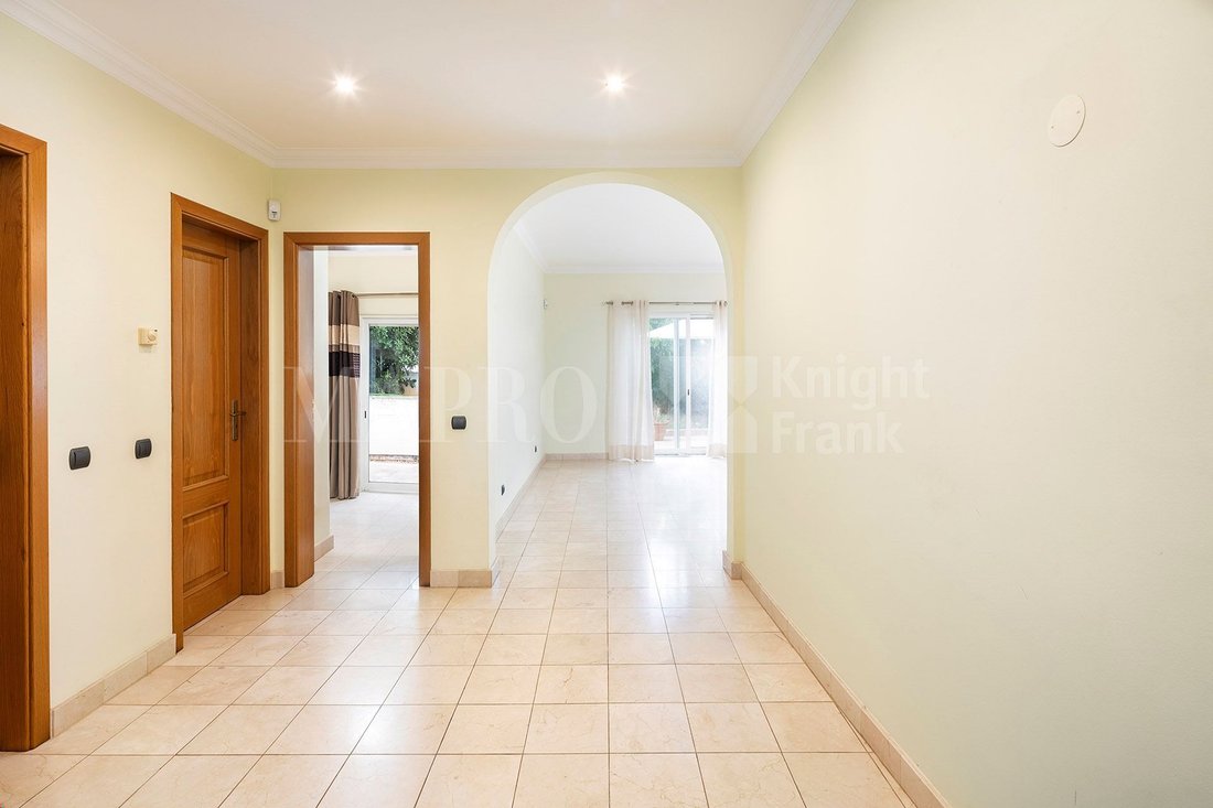 Villa a Almancil, Algarve, Portogallo 3 - 18745173