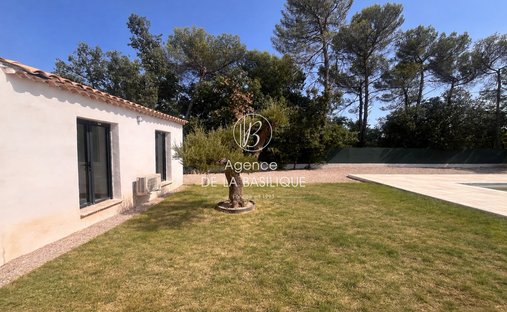 Villa à Centre Ville, Saint-Maximin-la-Sainte-Baume, France 1