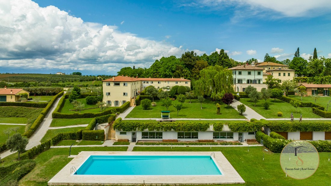 Villa in Zentrum, Arezzo, Toskana 2 - 18745276